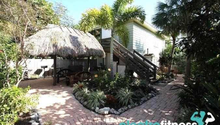 Sunrise Garden Resort on Anna Maria Island by Vacasa - Anna Maria