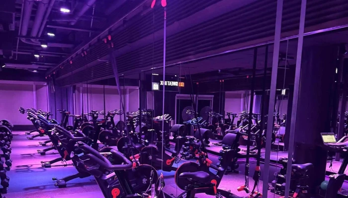 Sweatbox   U Street Physical Fitness Program - Washington