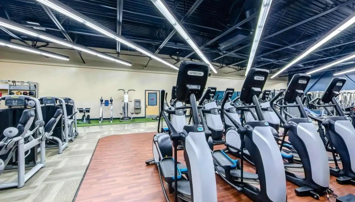 The Alaska Club Summit Luxury Gym -  Exercise Machine - Anchorage