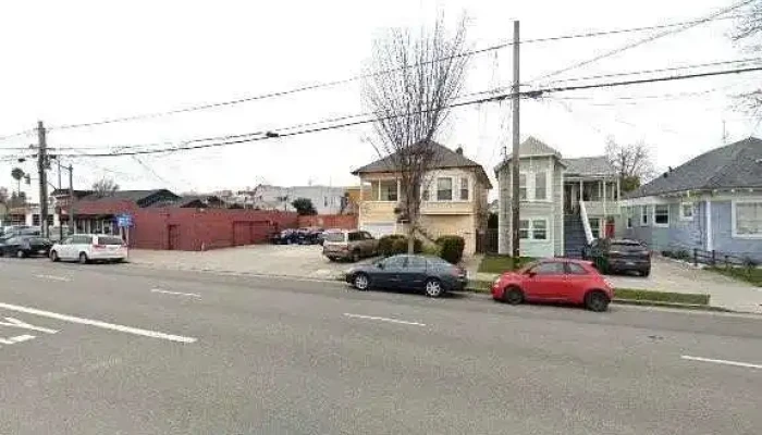 The Island Personal Training Massage Street View 360deg - Alameda