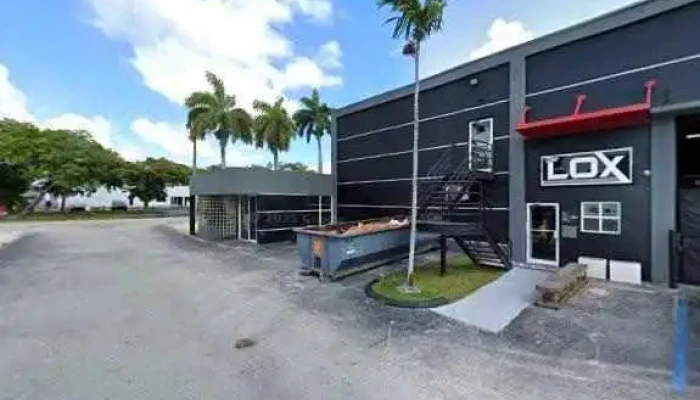 The Lox Miami -  Street View 360deg - Doral
