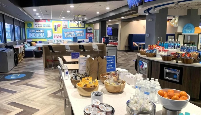 Tru By Hilton Fort Wayne -  Food Drink - Fort Wayne