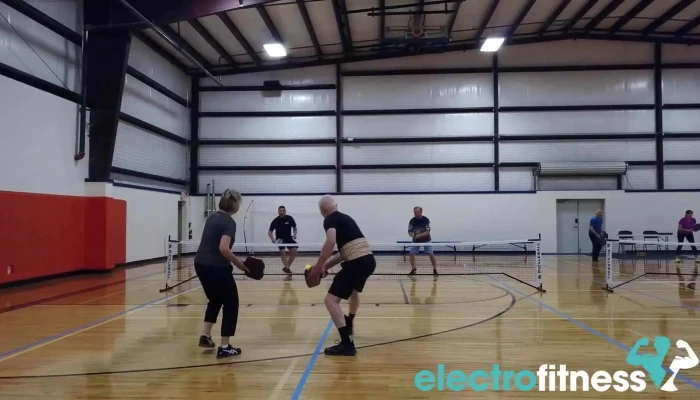 Upside Sportsplex By Owner - Alvin