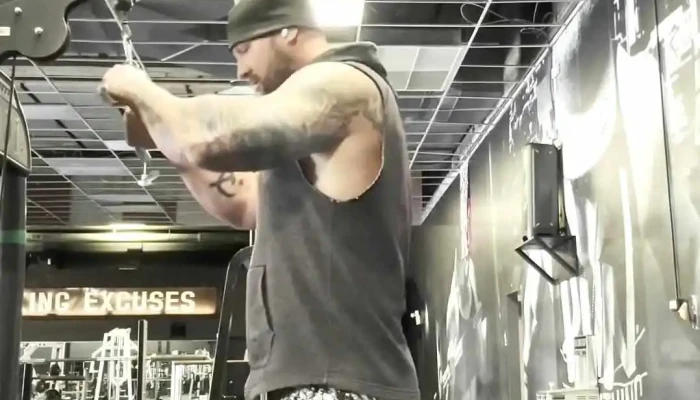 Warhouse Strength -  Videos - Reading