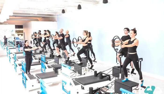 WundaBar Pilates Westlake Village - Westlake Village