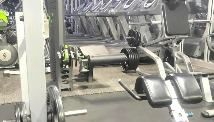 X Gym - Thornton