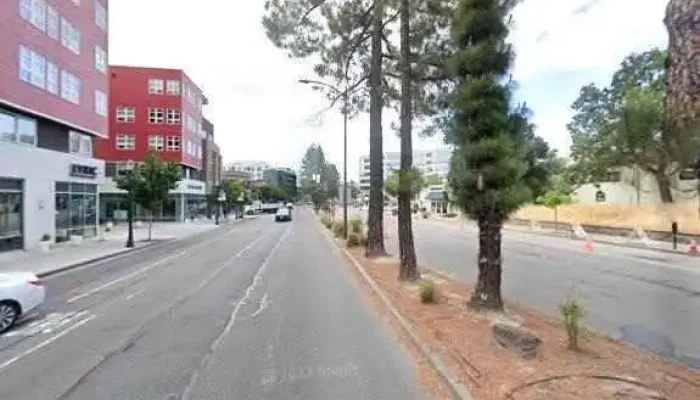Yogasix Walnut Creek Street View 360deg - Walnut Creek
